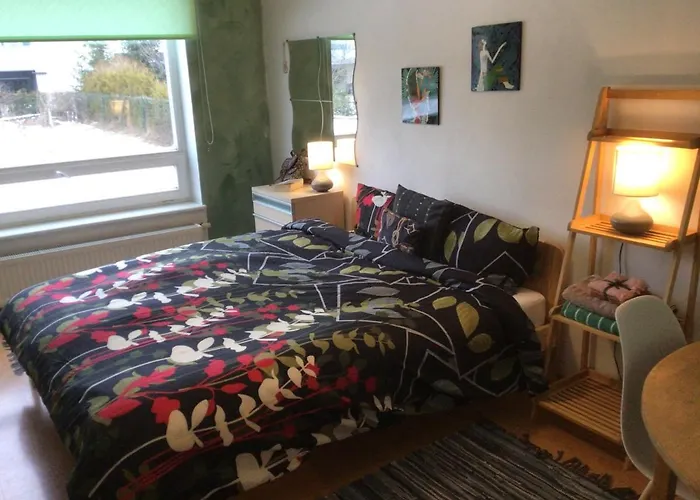 Cosy House In Center Of Semesterbostad *