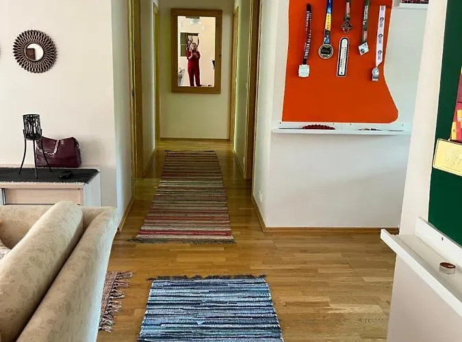 Cosy House In Center Of Semesterbostad *